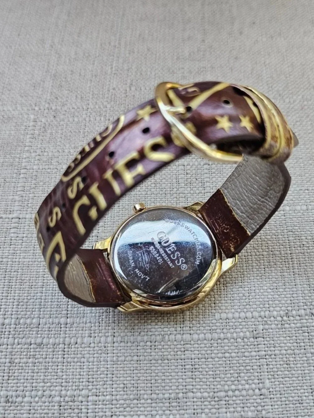 Vintage Guess Wristwatch Unisex Brown Leather Strap Gold Tone Face Analog Watch